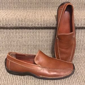 Donald J Pliner Loafers